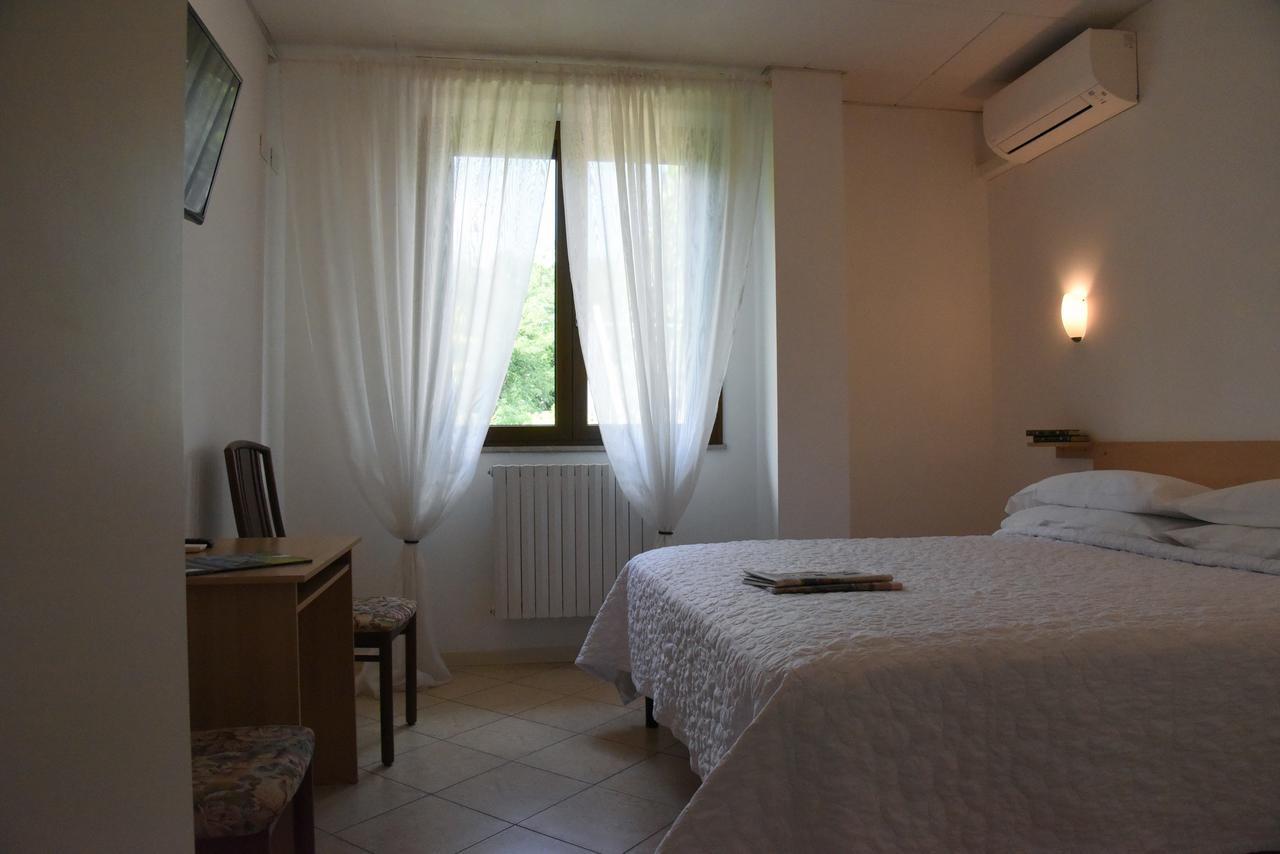 Hotel Livio Брешия Экстерьер фото