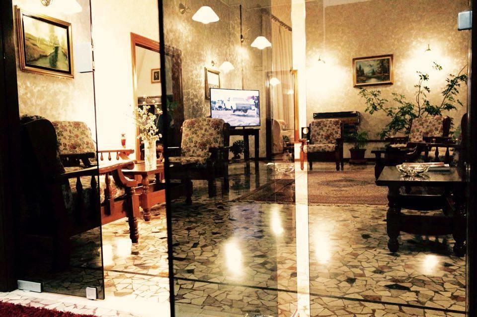 Hotel Livio Брешия Экстерьер фото